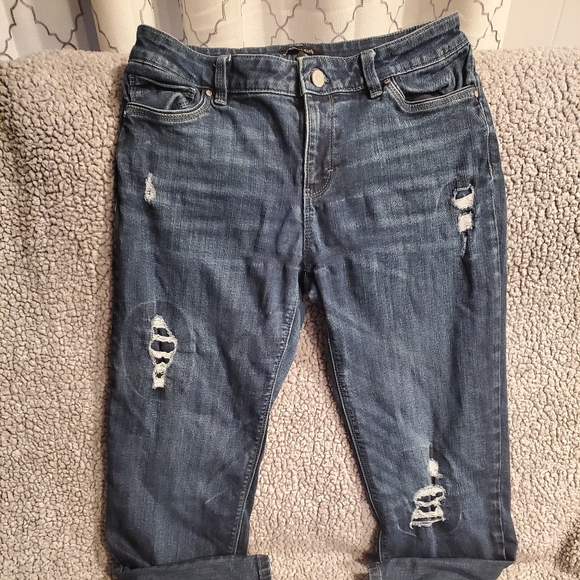 White House Black Market Straight Crop Size 6 Dist - Picture 1 of 3